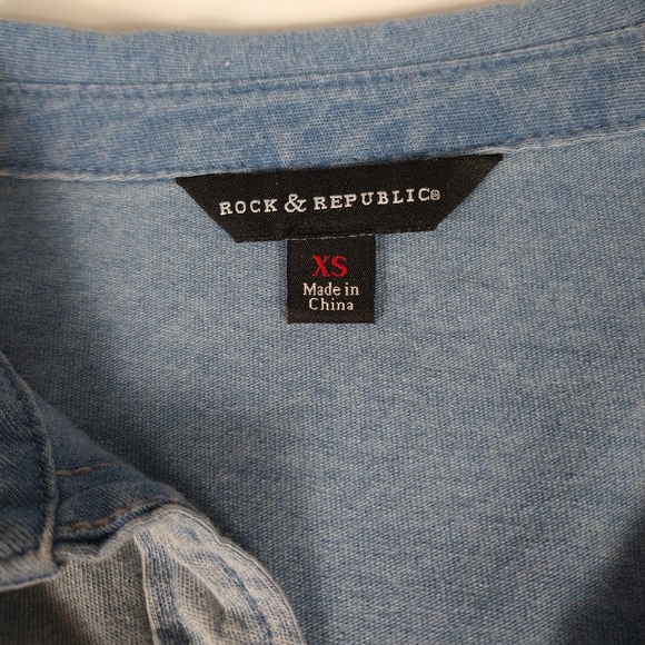Rock & Republic Ombre Button up - New with Tags - Picture 5 of 5